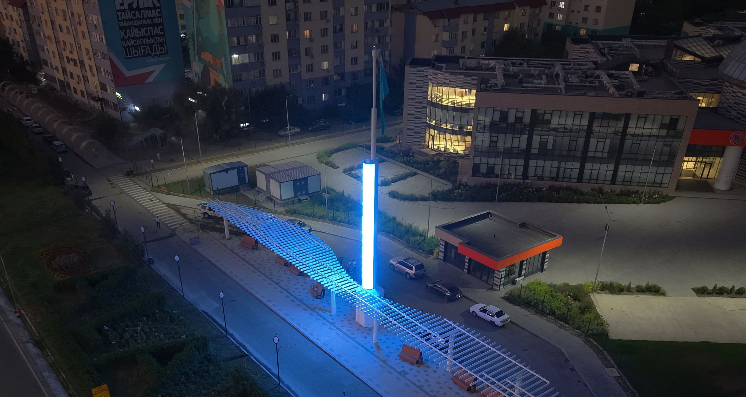 Установка флагштока с интегрированным LED-экраном - Алатауский район г. Алматы